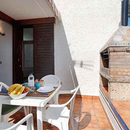 Aaron Beautifull House *