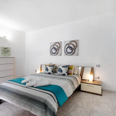 Aaron Beautifull House Arona (Tenerife)