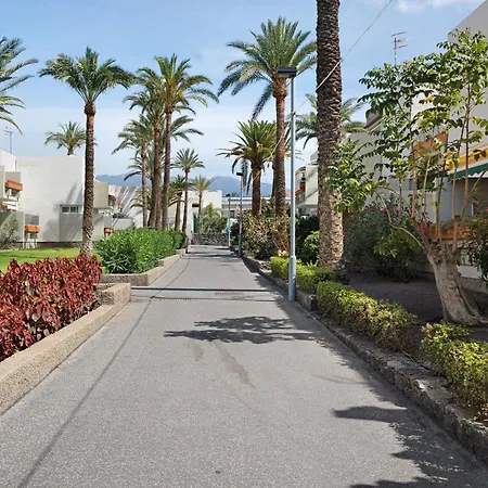 Aaron Beautifull House Apartament