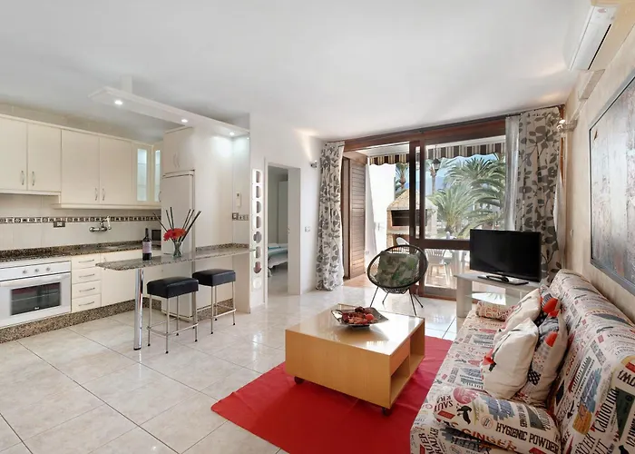 Aaron Beautifull House *