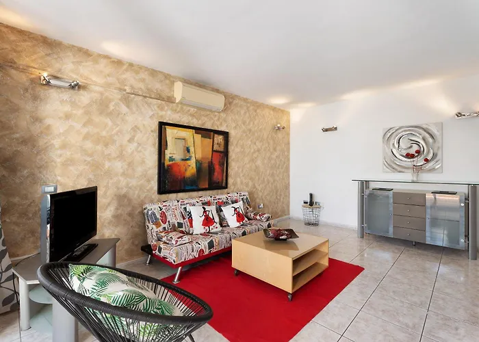 Aaron Beautifull House Apartmán *